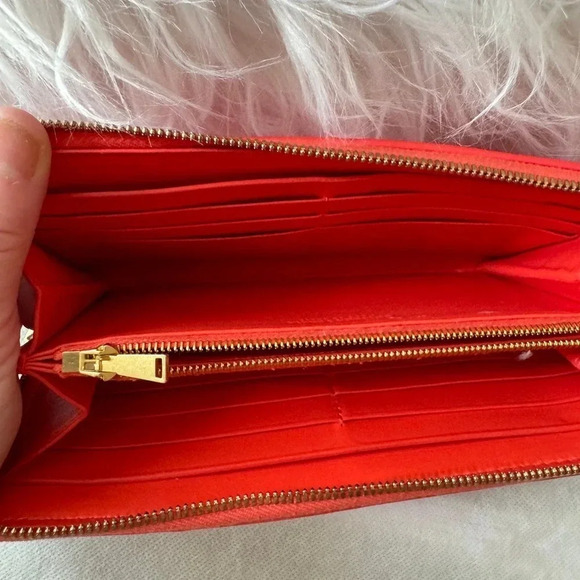 Bottega Veneta Orange Cassette Womens Zip Around Wallet - Picture 10 of 11